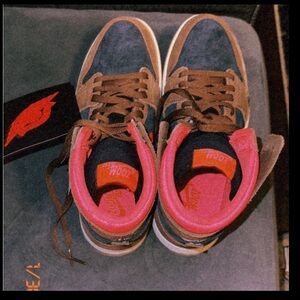 Air Jordan High-Top Sneakers - Brown and Red